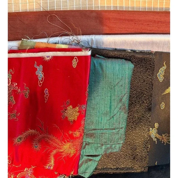 Bundle of silks and satins closet clean out crafts sewing projects - Picture 2 of 4